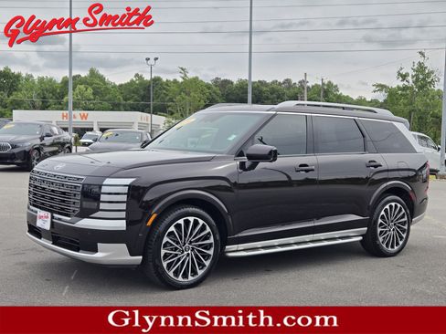 Used 2026 Hyundai Palisade Calligraphy FWD image 1