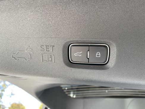 New 2025 Ford Expedition Max Active image 20