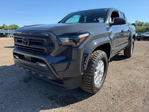 Used 2024 Toyota Tacoma SR5 AWD/4WD image 1