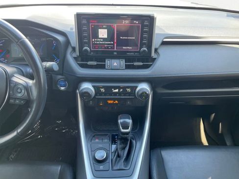 Used 2020 Toyota RAV4 XSE w/ All Weather Liner Package AWD/4WD image 11
