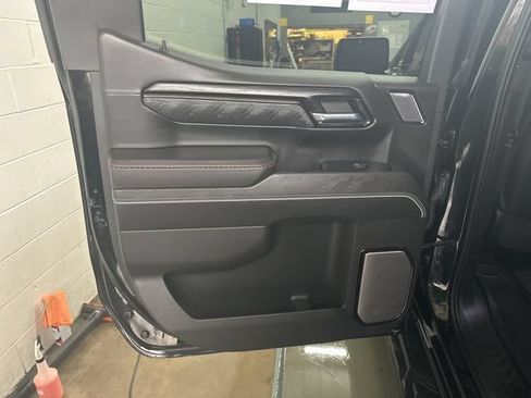 Used 2023 GMC Sierra 1500 AT4X AWD/4WD image 16