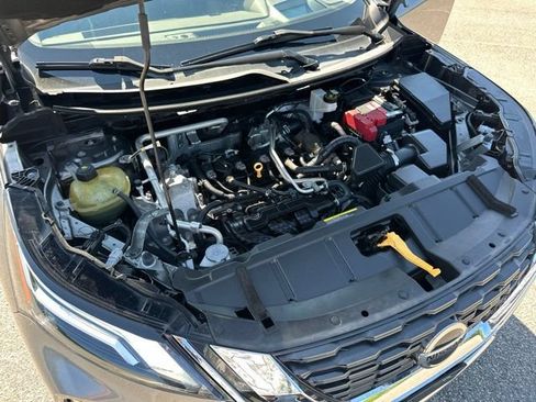 Used 2021 Nissan Rogue Platinum AWD/4WD image 32