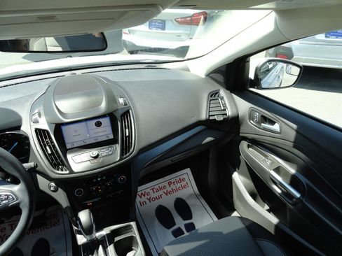 Used 2019 Ford Escape SE AWD/4WD image 20