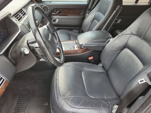 Used 2021 Land Rover Range Rover AWD/4WD image 9