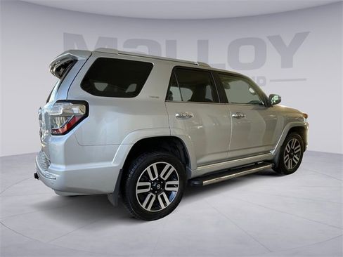 Used 2022 Toyota 4Runner Limited image 5