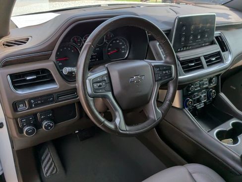 Used 2021 Chevrolet Tahoe Z71 w/ Rear Media and Nav Package AWD/4WD image 14
