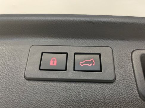 Used 2024 Subaru Forester Sport image 33