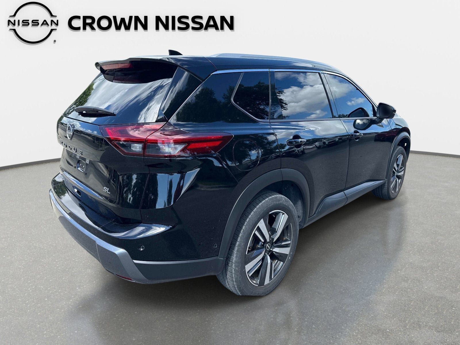 Certified 2024 Nissan Rogue SL FWD image 7