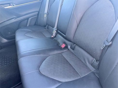 Used 2021 Toyota Camry XSE image 22