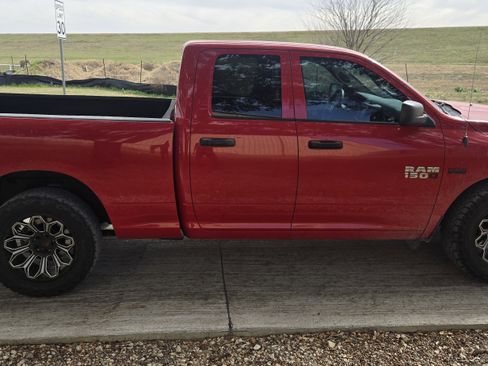 Used 2015 RAM 1500 Tradesman w/ Popular Equipment Group image 10
