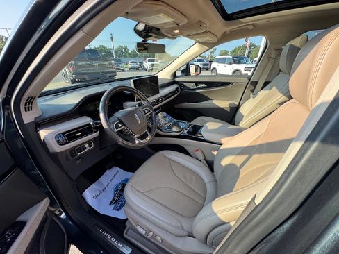 Used 2022 Lincoln Nautilus Reserve w/ Luxury Package AWD/4WD image 23