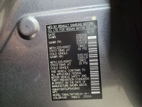 Used 2018 Nissan Rogue SV w/ Premium Package FWD image 33
