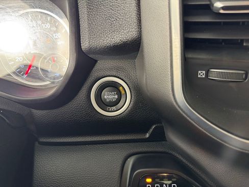 Used 2024 RAM 2500 Big Horn w/ Bed Utility Group image 21