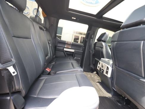 Certified 2022 Ford F250 Lariat w/ Black Appearance Package AWD/4WD image 23