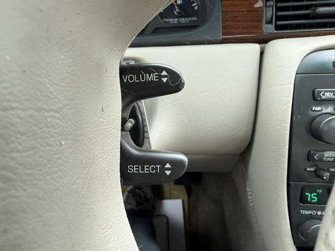 Used 1997 Cadillac Seville SLS w/ Leather/Lumbar Pkg image 20