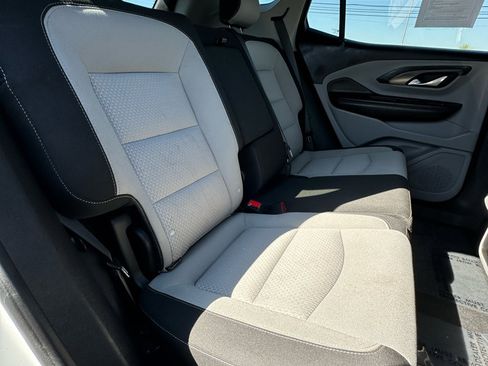 Used 2023 GMC Terrain SLE w/ Driver Convenience Package image 43