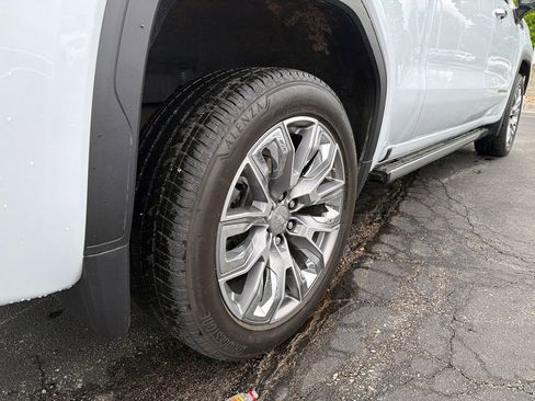 Used 2026 GMC Sierra 1500 Denali AWD/4WD image 6