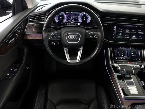 Used 2020 Audi Q8 Prestige AWD/4WD image 16