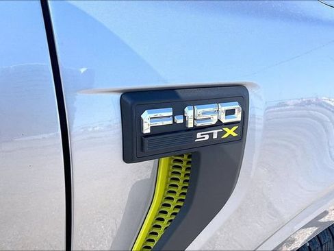 Used 2024 Ford F150 STX AWD/4WD image 27