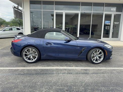 Used 2019 BMW Z4 sDrive30i w/ Convenience Package RWD image 3