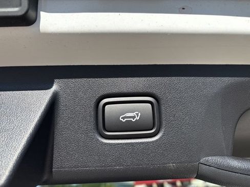 Used 2026 Hyundai Tucson Limited FWD image 30