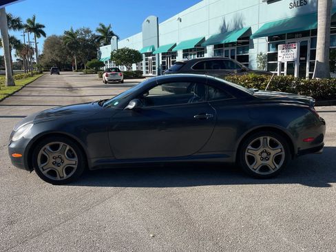 Used 2006 Lexus SC 430 Convertible image 3