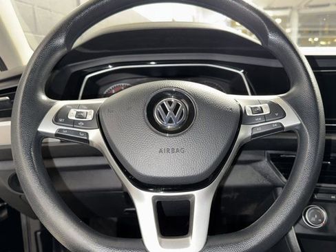 Used 2020 Volkswagen Jetta S image 24