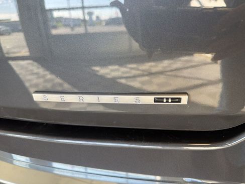 Used 2024 Jeep Wagoneer L Series II w/ Flexible Seating Group image 7