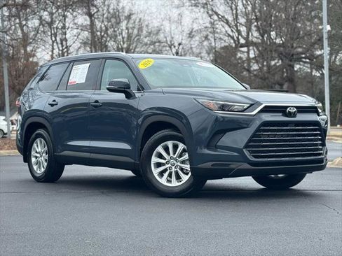 Certified 2026 Toyota Grand Highlander XLE image 2