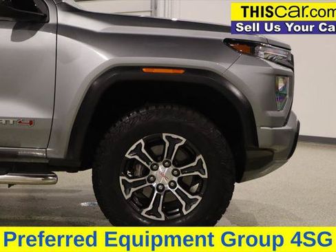 Used 2024 GMC Canyon AT4 AWD/4WD image 11