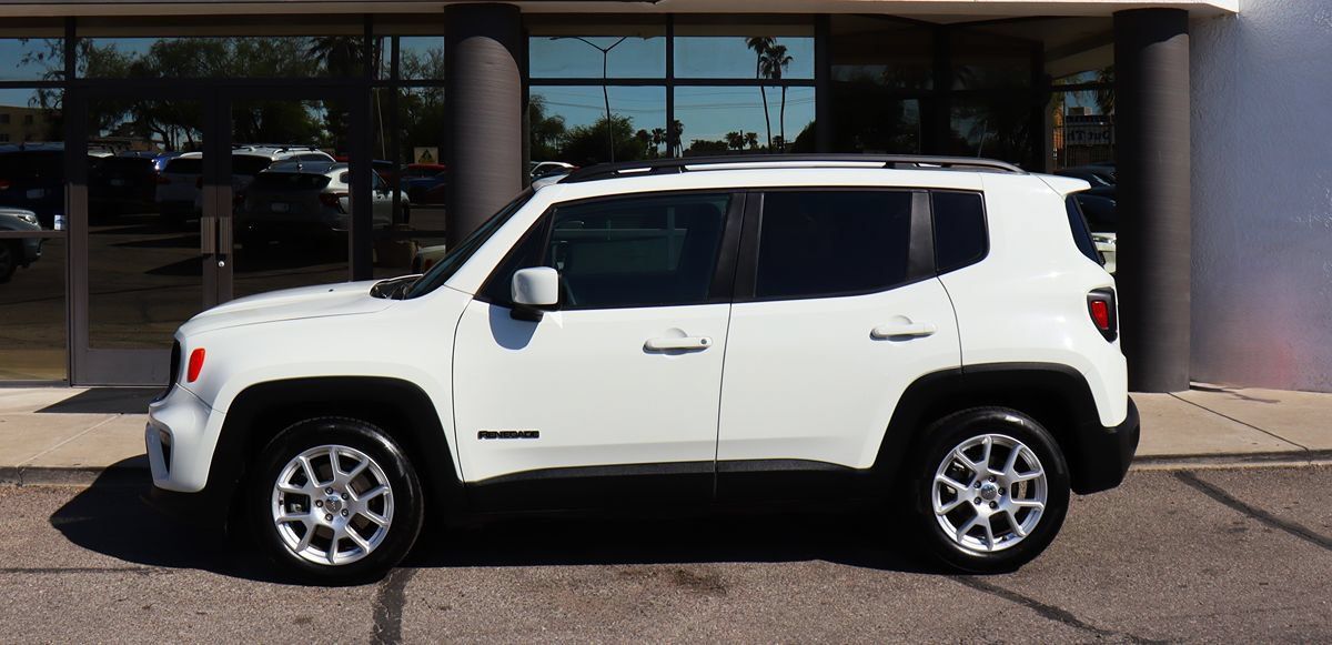 Used 2020 Jeep Renegade Latitude w/ Popular Equipment Group FWD image 8