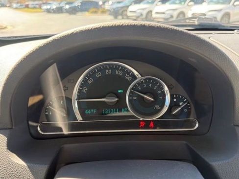 Used 2009 Chevrolet HHR LT w/ LT Preferred Equipment Group image 6