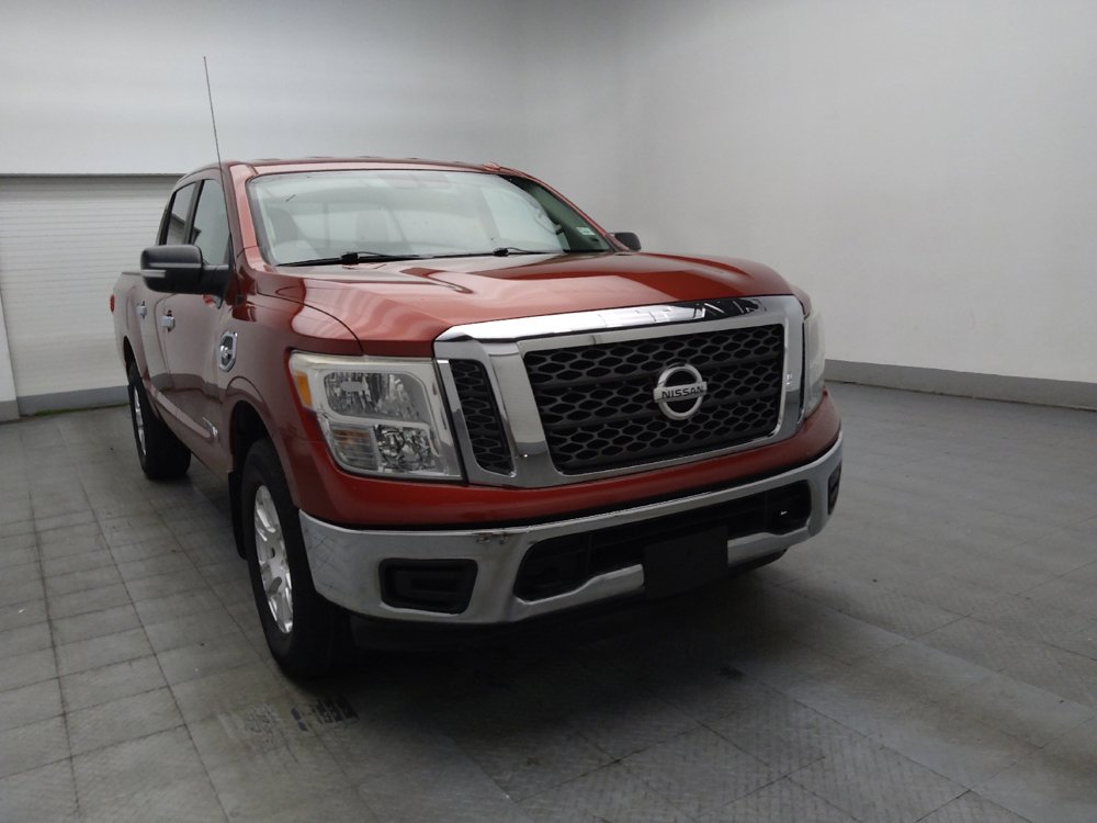 Used 2017 Nissan Titan SV AWD/4WD image 13