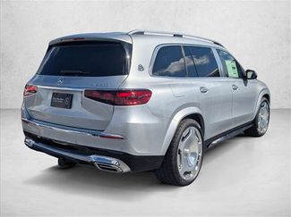 New 2026 Mercedes-Benz Maybach GLS 600 4MATIC video 2