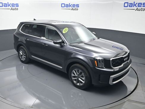 New 2025 Kia Telluride LX FWD image 47