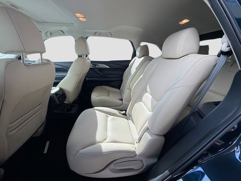 Used 2023 MAZDA CX-9 Touring image 15