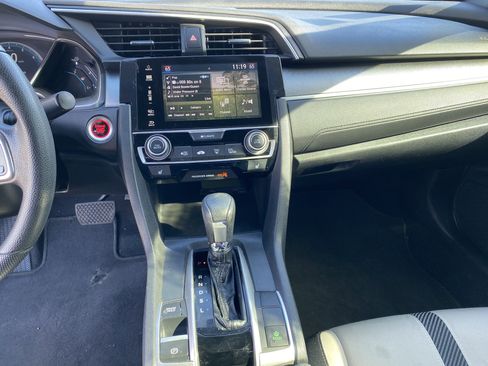 Used 2017 Honda Civic EX-T image 12