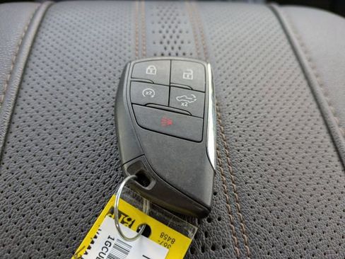 Used 2024 Chevrolet Silverado 1500 High Country image 37