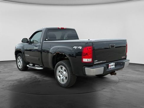 Used 2009 GMC Sierra 1500 SLE w/ SLE Preferred Package AWD/4WD image 6