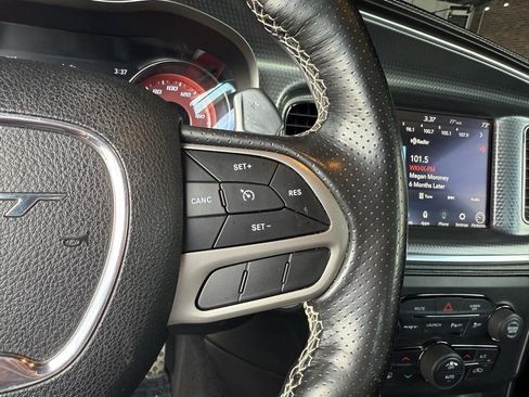 Used 2021 Dodge Charger SRT Hellcat image 25
