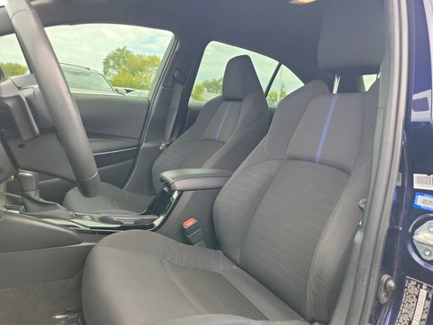 Used 2022 Toyota Corolla SE image 16