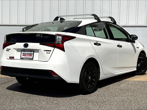 Used 2022 Toyota Prius AWD image 17