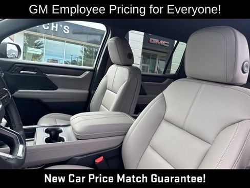 New 2026 GMC Acadia Elevation w/ Elevation Premium Package AWD/4WD image 13