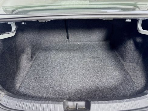 Used 2020 Volkswagen Jetta GLI Autobahn image 30