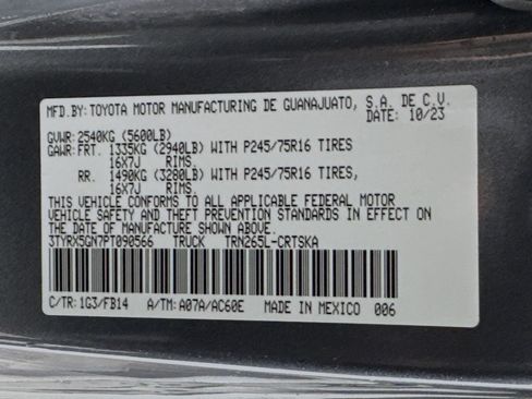 Used 2023 Toyota Tacoma SR w/ SR Convenience Package RWD image 31