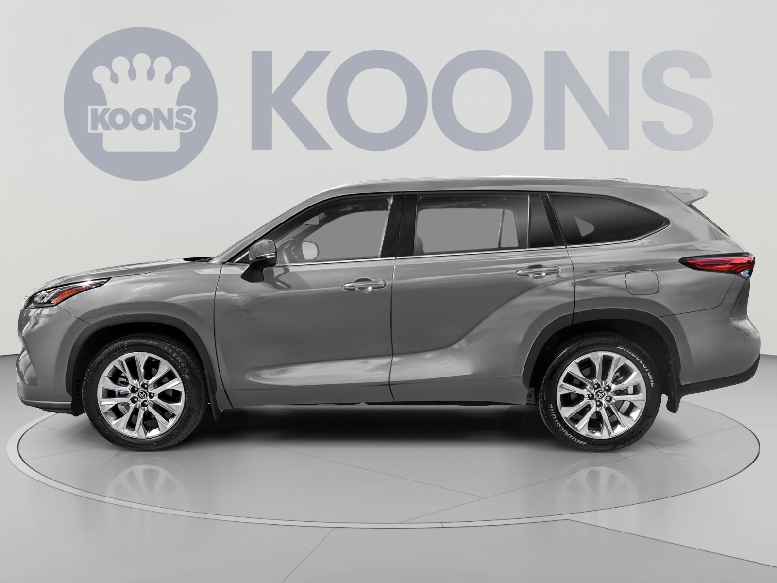 Used 2021 Toyota Highlander Limited AWD/4WD image 4