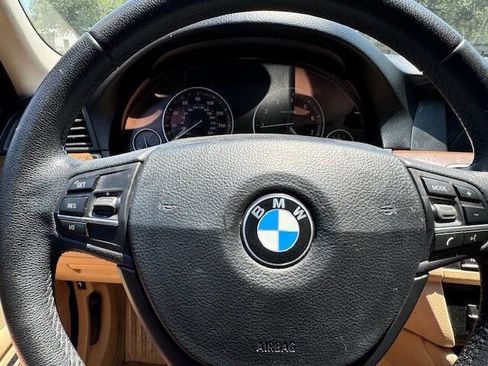 Used 2013 BMW 528i Sedan image 37