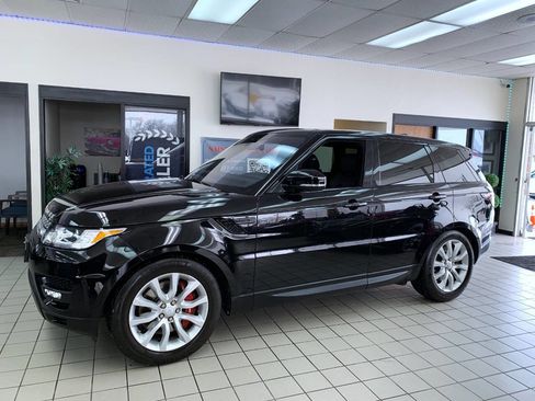 Used 2017 Land Rover Range Rover Sport Supercharged image 2