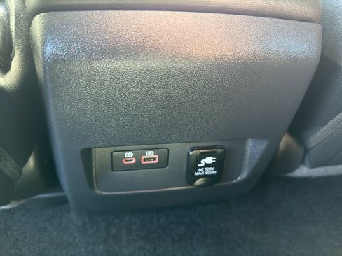 Certified 2022 Nissan Frontier PRO-4X w/ Pro-4X Premium Package image 32