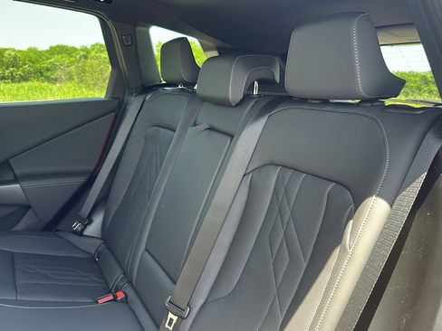 New 2025 BMW X3 xDrive30i w/ Premium Package image 16